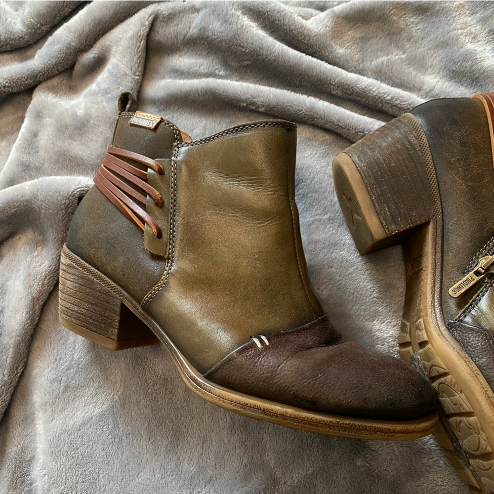 Pikolino Brujas EU 38 US 7 Olive Brown Leather Booties Ankle Boots Side Zip